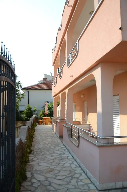 Apartments Bozic Novi Vinodolski Chorwacja