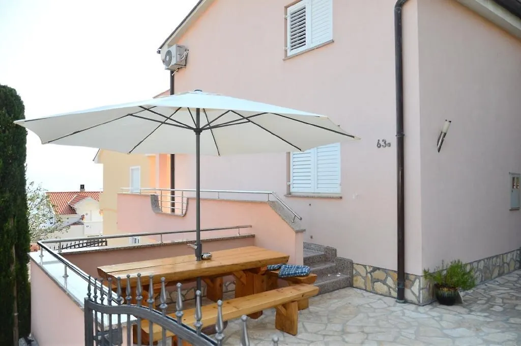 Apartments Bozic Novi Vinodolski