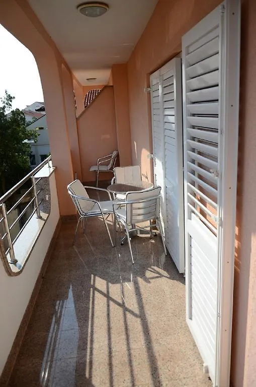 Apartments Bozic Novi Vinodolski